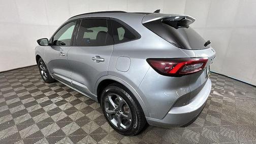 ICONIC SILVER METALLIC 2023 Ford Escape ST-Line