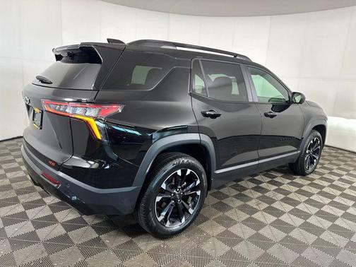 2025 Chevrolet Equinox AWD RS