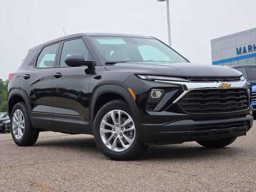 Mosaic Black Metallic 2026 Chevrolet Trailblazer LS