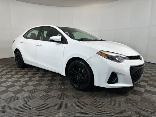 2016 Toyota Corolla S w/Special Edition Pkg