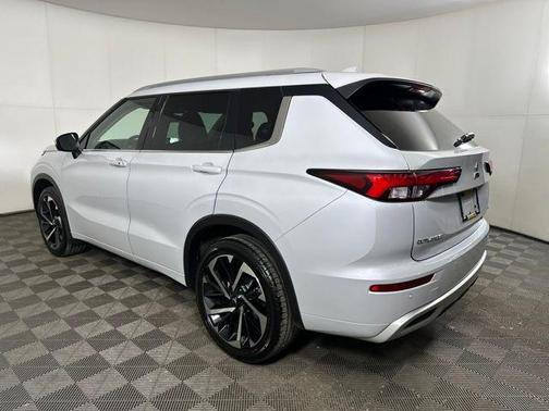 2023 Mitsubishi Outlander SEL 40th Anniversary S-AWC