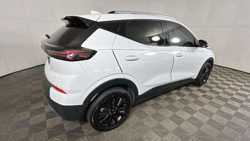 Summit White 2023 Chevrolet Bolt EUV FWD LT