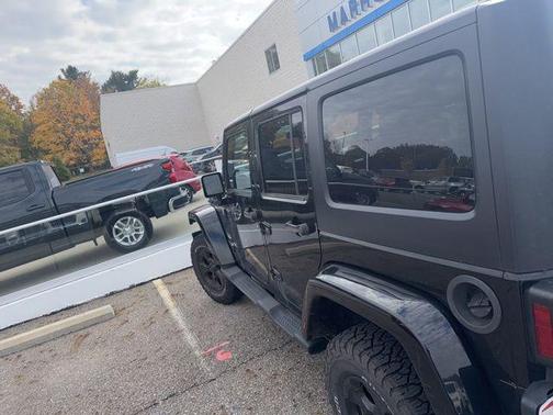 2012 Jeep Wrangler Unlimited Sahara