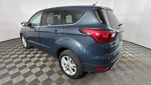 BALTIC SEA GREEN METALLIC 2019 Ford Escape SE