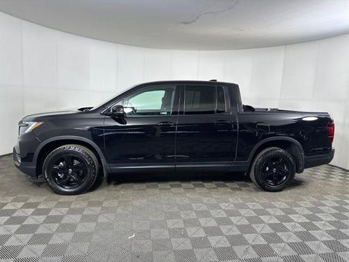 2023 Honda Ridgeline Black
