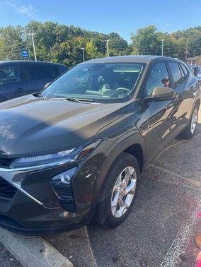 2024 Chevrolet Trax LS