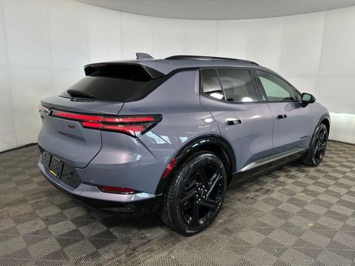 2024 Chevrolet Equinox EV RS