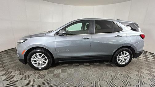 Sterling Gray Metallic 2024 Chevrolet Equinox 1LT