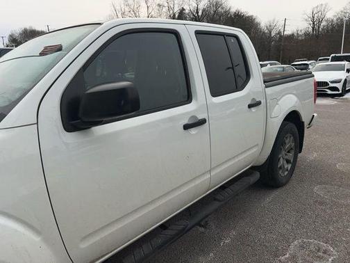 2020 Nissan Frontier SV