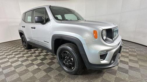 Glacier Metallic Clearcoat 2021 Jeep Renegade Sport