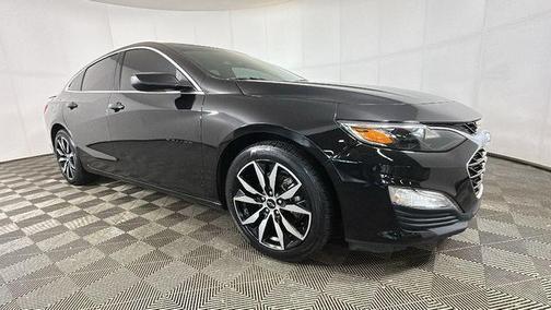 Mosaic Black Metallic 2021 Chevrolet Malibu FWD RS