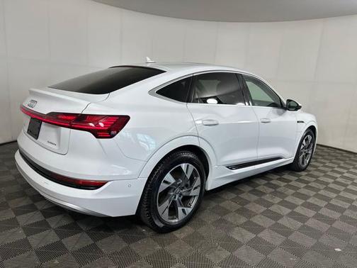 2020 Audi e-tron Sportback Premium Plus