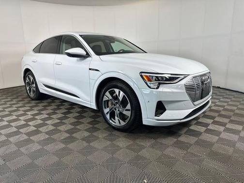 2020 Audi e-tron Sportback Premium Plus