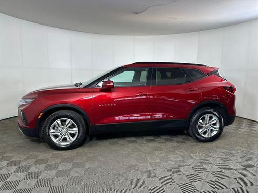 Cherry Red Tintcoat 2022 Chevrolet Blazer 2LT