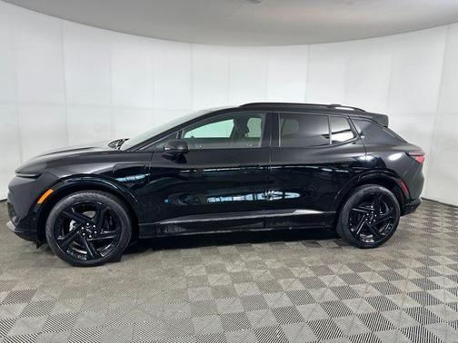 Black 2024 Chevrolet Equinox EV RS