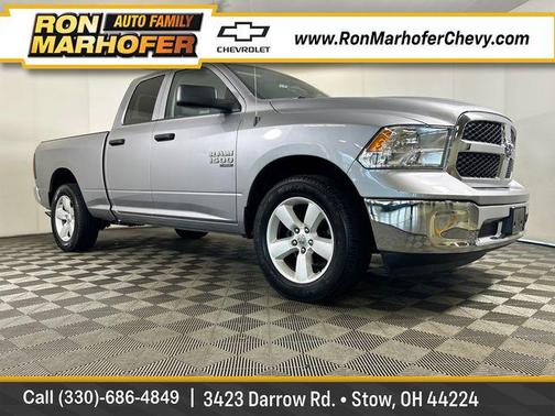 Billet Silver Metallic Clearcoat 2024 RAM 1500 Classic SLT