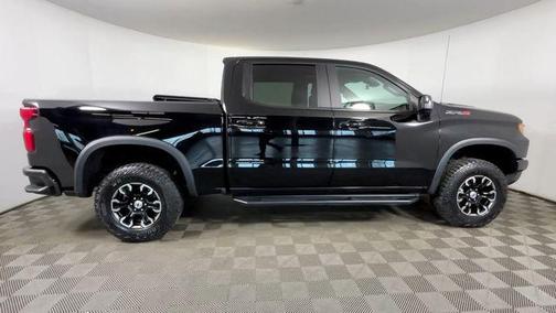 Black 2022 Chevrolet Silverado 1500 ZR2