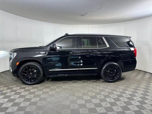 Onyx Black 2022 GMC Yukon Denali