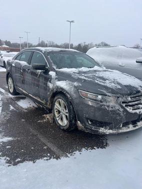 2015 Ford Taurus SEL