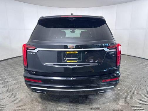 2022 Cadillac XT6 Premium Luxury AWD