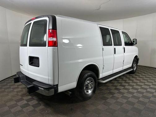 2024 Chevrolet Express 2500 Work Van