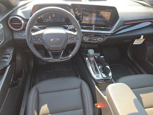 2025 Chevrolet Trax FWD 2RS