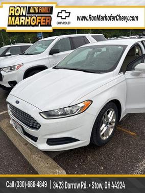 OXFORD WHITE 2013 Ford Fusion SE