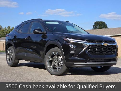 Mosaic Black Metallic 2026 Chevrolet Trax LT