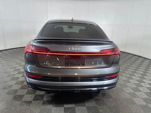 2021 Audi e-tron Sportback Premium