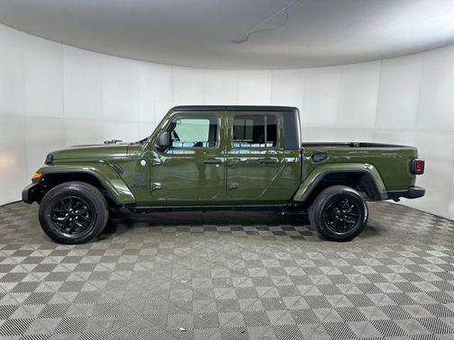 2021 Jeep Gladiator Sport S