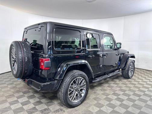 2022 Jeep Wrangler Unlimited 4xe Sahara High Altitude
