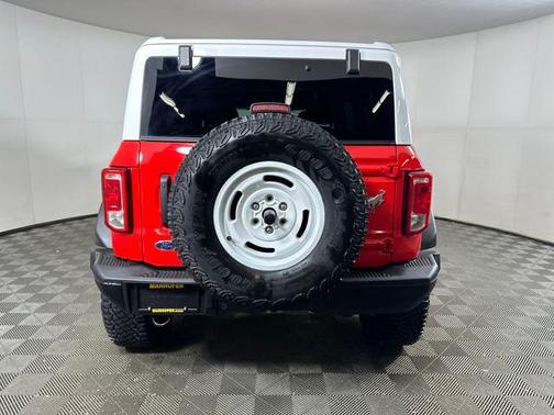 2023 Ford Bronco Heritage Edition