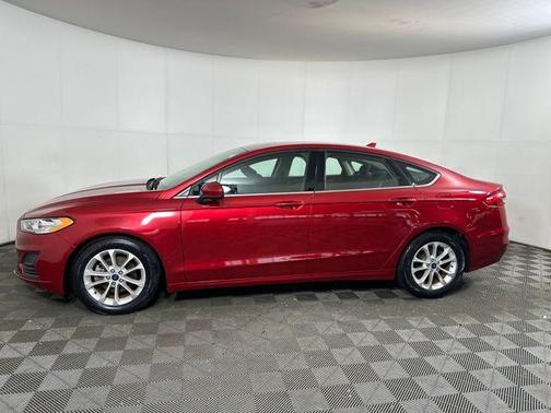 2020 Ford Fusion Hybrid SE