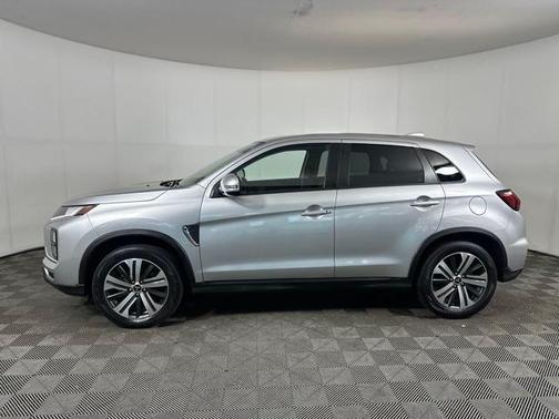 2022 Mitsubishi Outlander Sport SE