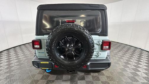 Earl Clearcoat 2024 Jeep Wrangler 4xe Willys