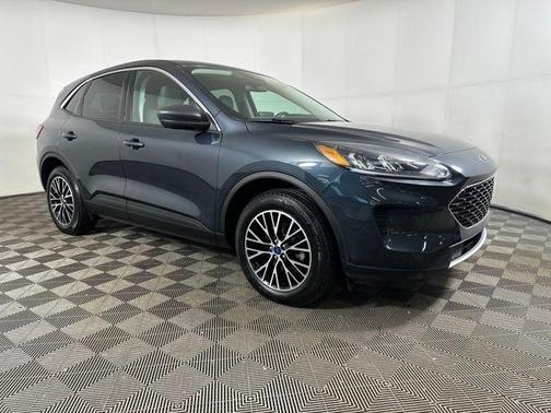 2022 Ford Escape PHEV SE