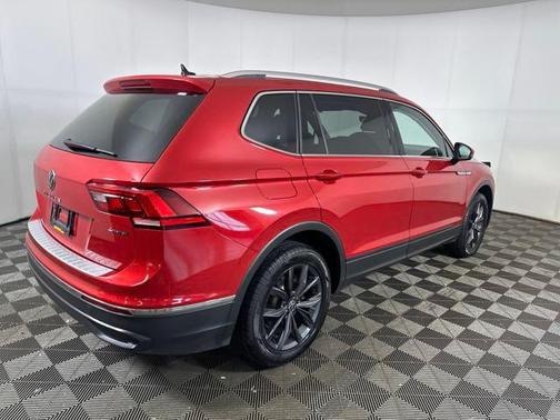 2022 Volkswagen Tiguan 2.0T SE 4MOTION