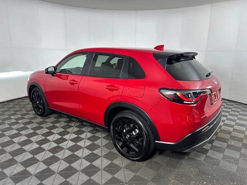 2025 Honda HR-V AWD Sport