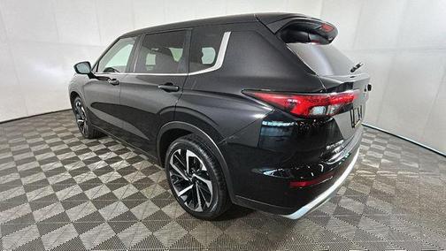 2024 Mitsubishi Outlander SE S-AWC