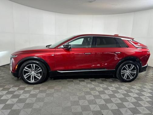 2024 Cadillac LYRIQ Luxury