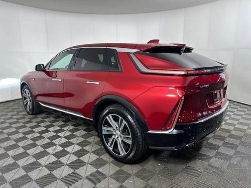 2024 Cadillac LYRIQ Luxury