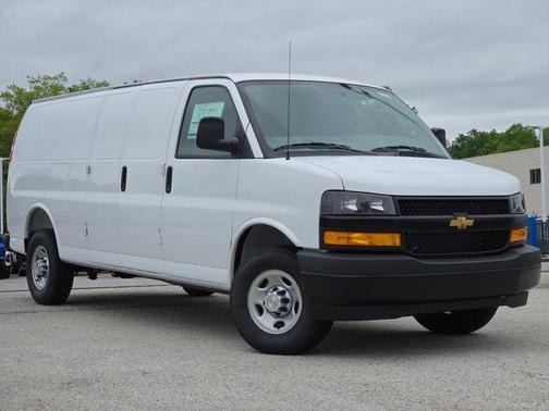 Summit White 2026 Chevrolet Express 3500 3500 Extended Wheelbase, WT, RWD