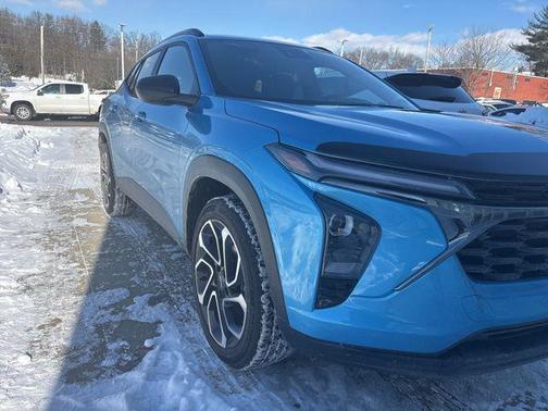 2025 Chevrolet Trax FWD 2RS