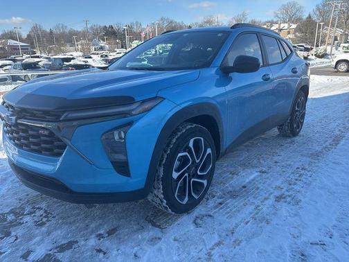 2025 Chevrolet Trax FWD 2RS