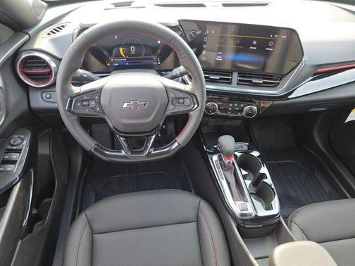 2025 Chevrolet Trax FWD 2RS
