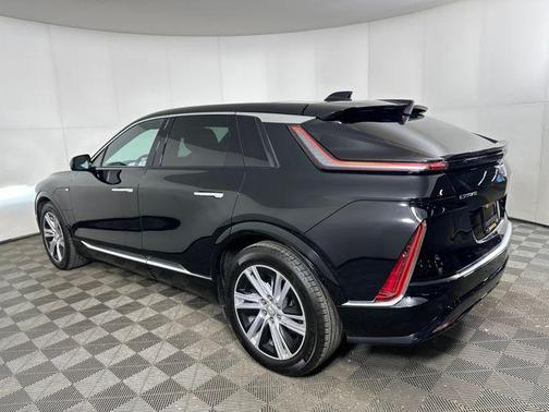 2024 Cadillac LYRIQ Tech