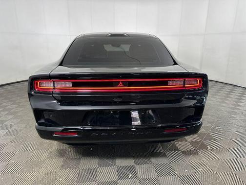 Diamond Black Crystal Pearlcoat 2024 Dodge Charger Daytona R/T