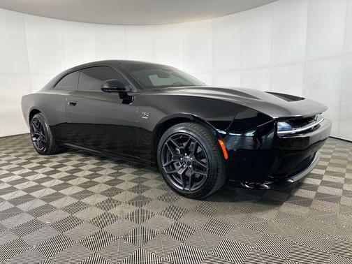 Diamond Black Crystal Pearlcoat 2024 Dodge Charger Daytona R/T