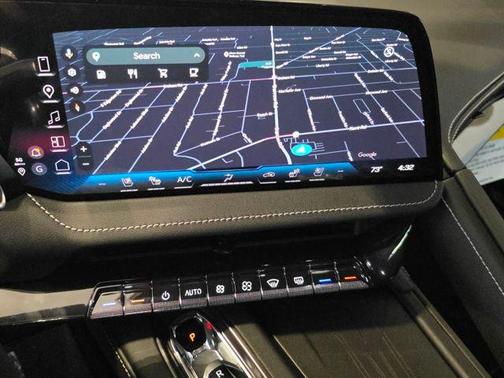 2026 Chevrolet Corvette Stingray w/2LT