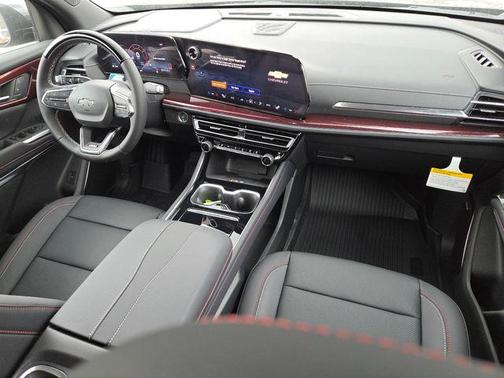Mosaic Black Metallic 2026 Chevrolet Traverse AWD Z71